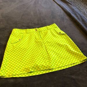 Nike golf/tennis skort, lime green and yellow size 12, excellent condition